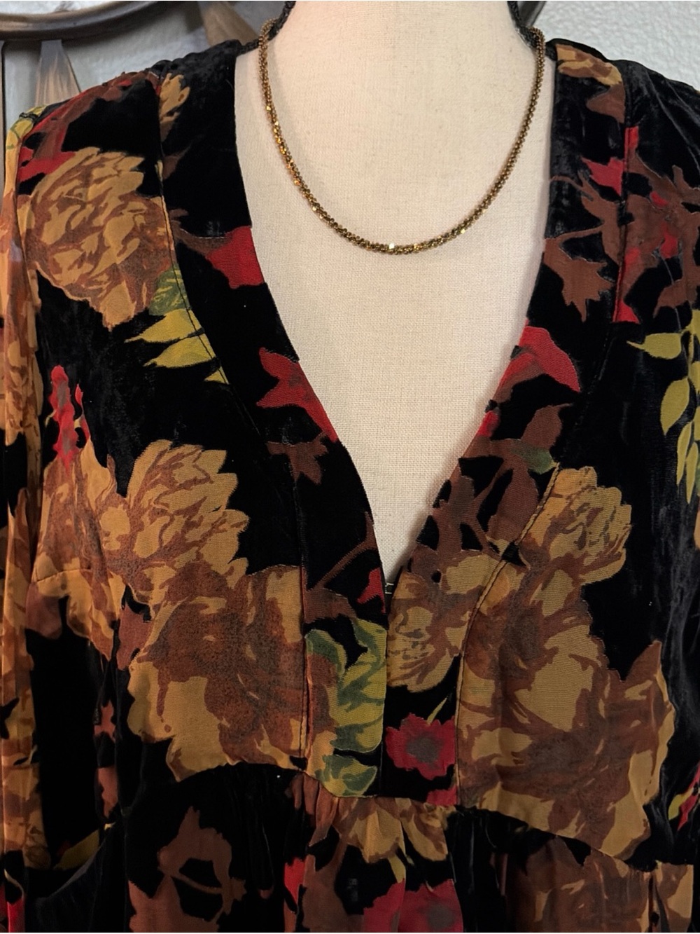 FREE PEOPLE VELVET GOLD BURNOUT Black Floral Velvet Long-Sleeve Tunic Dress - Picture 3 of 13